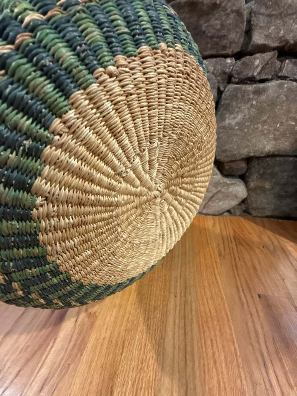 Handmade African Bolga Basket with Leather Handle - Picture 6 of 8
